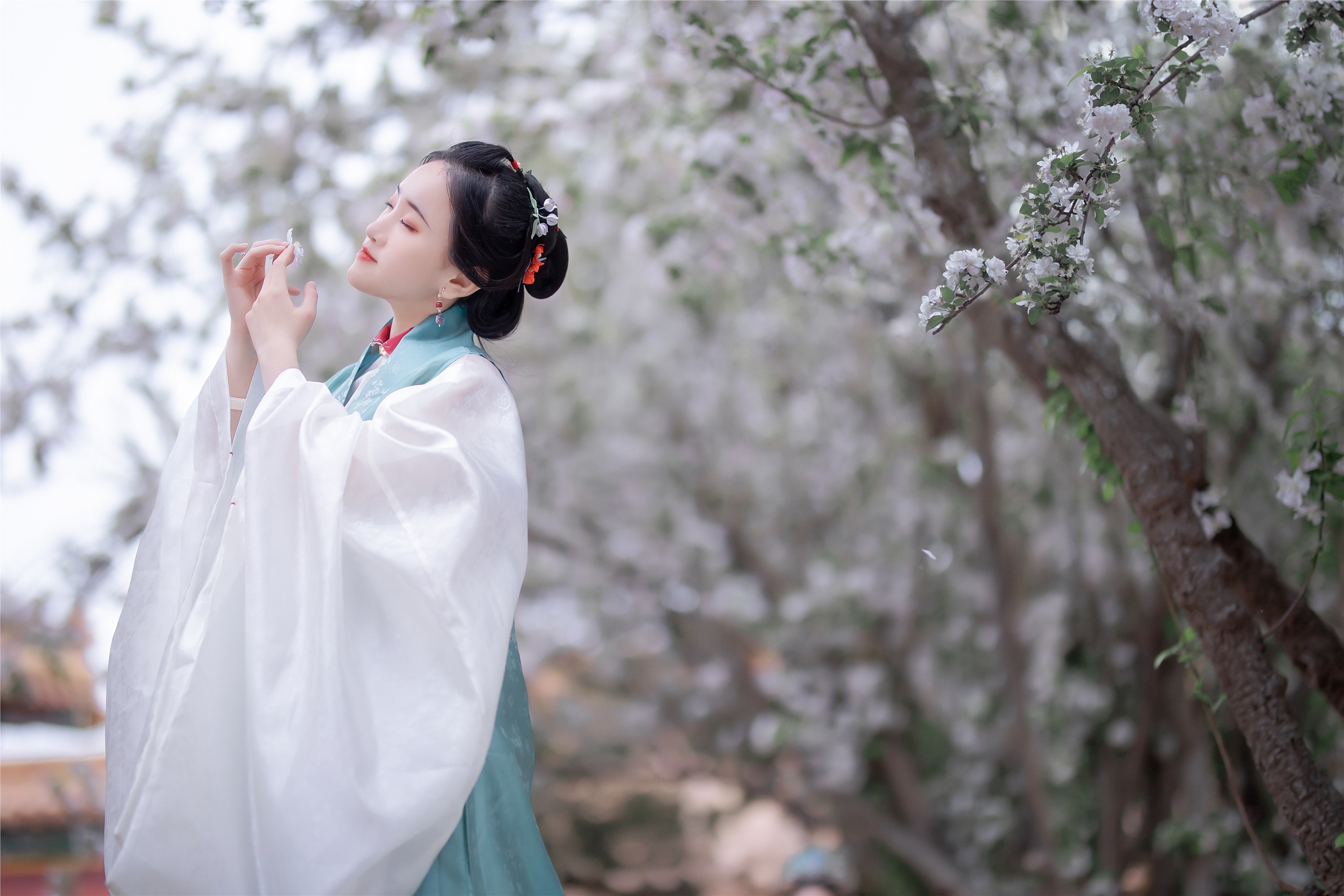 YITUYU艺图语 2021.08.30 花想容 晴空